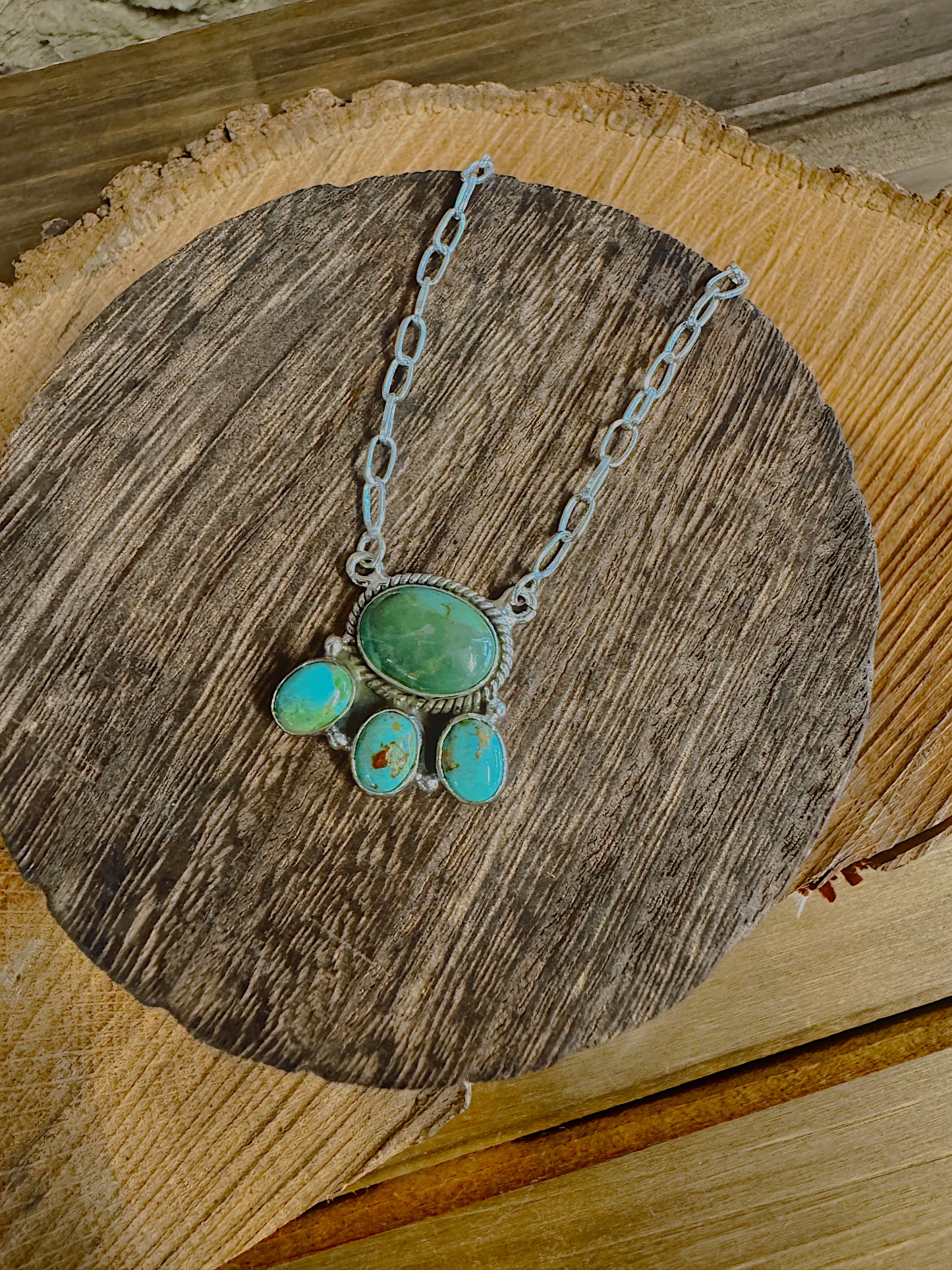 The Faye Necklace