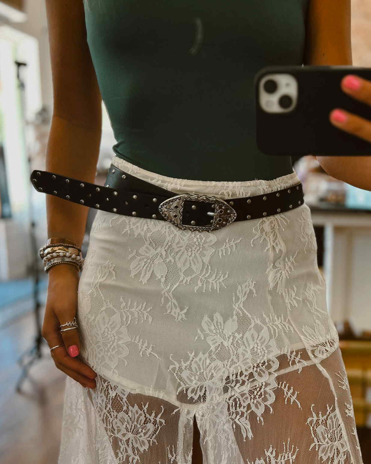 The Dakota Oval Buckle Belt