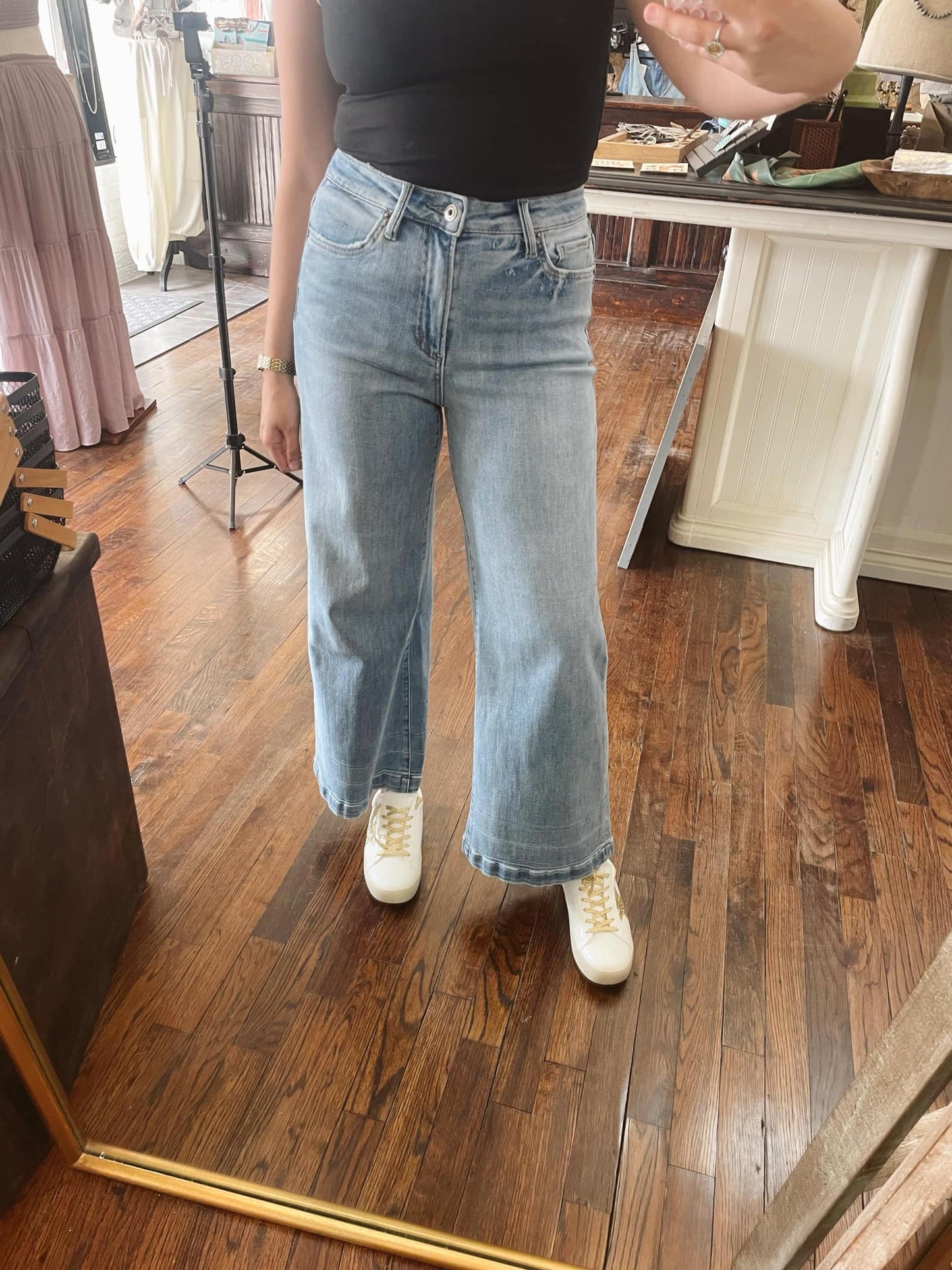 The Tulsa Wide Leg Jeans