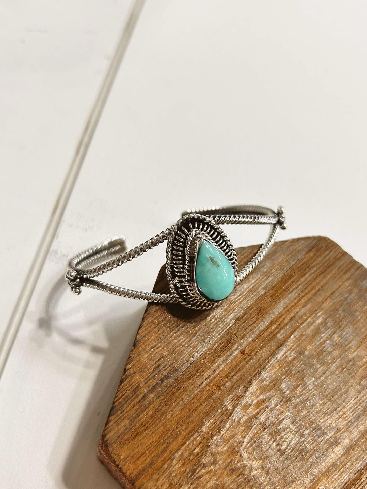 Sadie Jim Navajo Handmade Bracelet