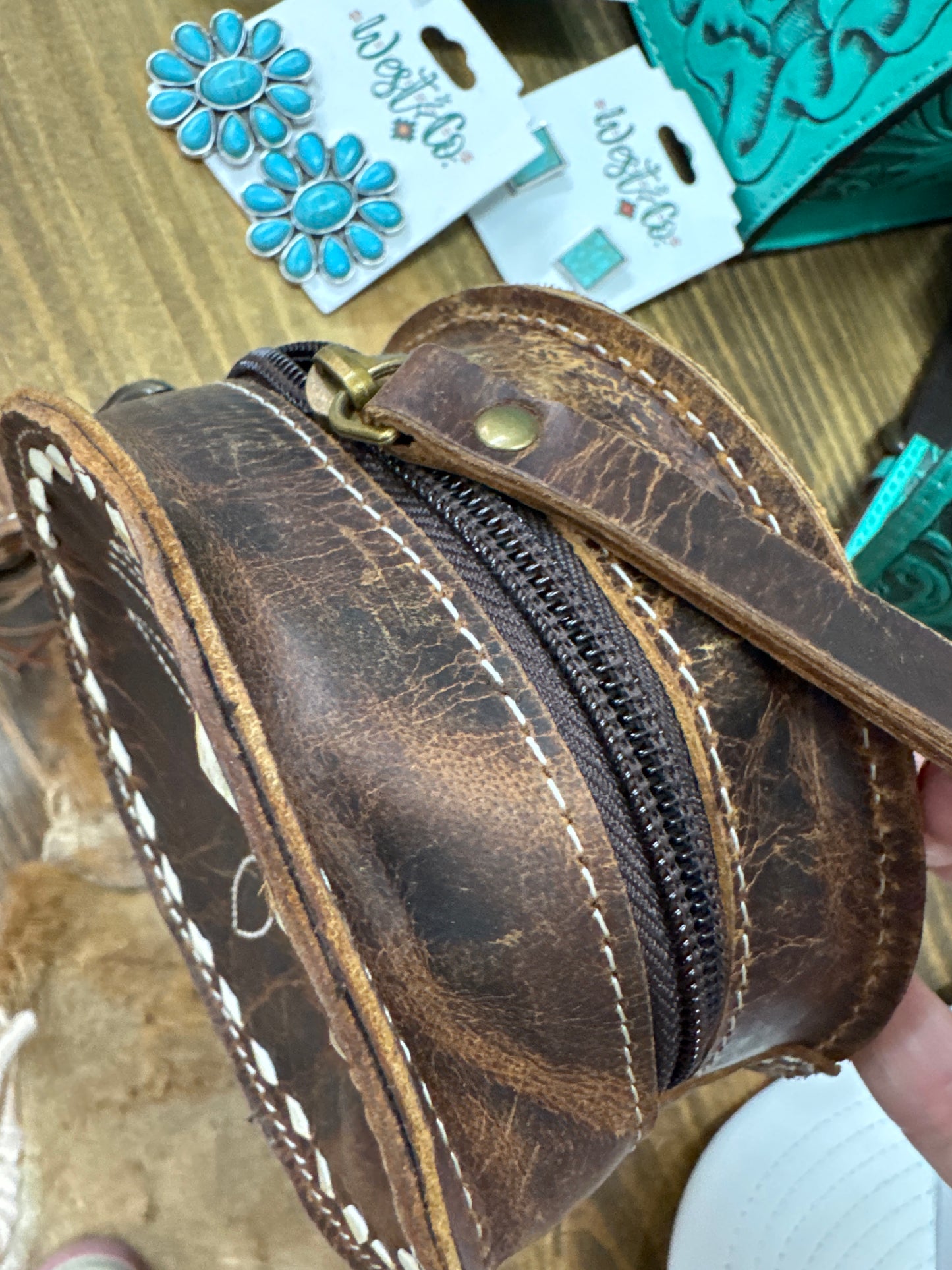 The Western Pocket Stitch Leather Wristlet