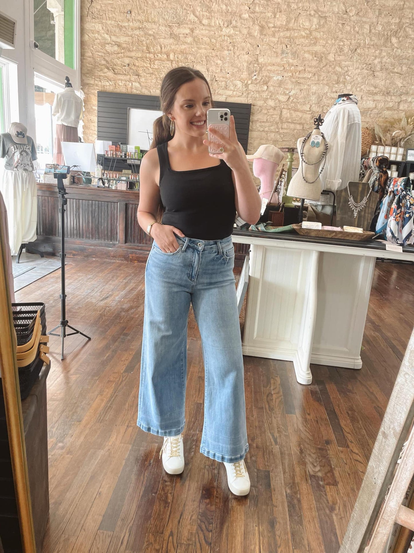 The Tulsa Wide Leg Jeans