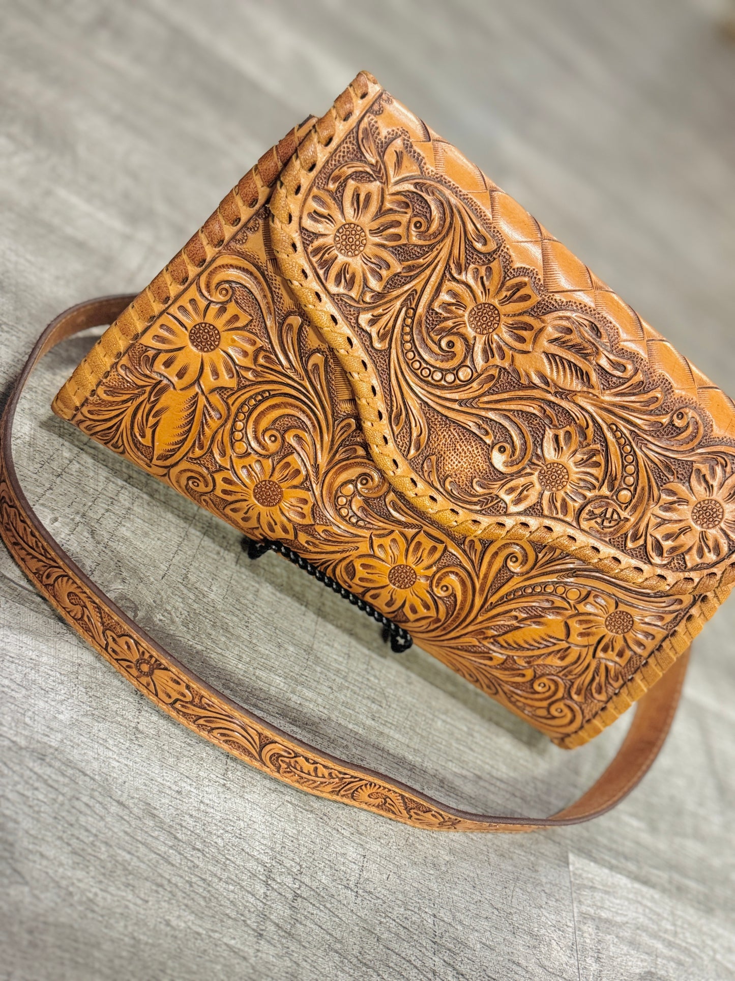 The Palo Duro Floral Purse