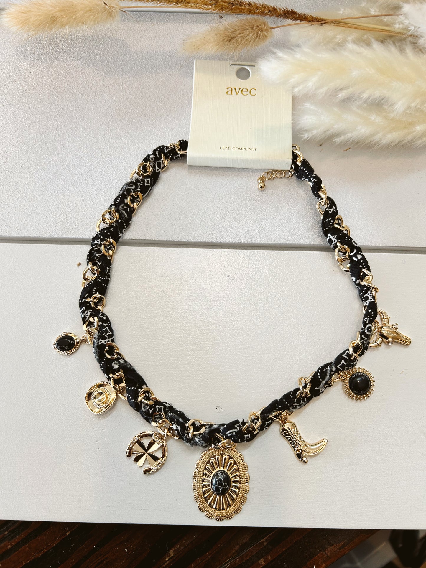 Midnight Mesa Necklace