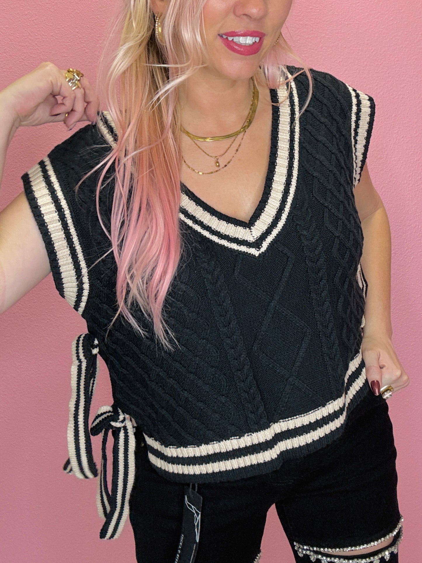 The Bow Down Cutie Knit Vest