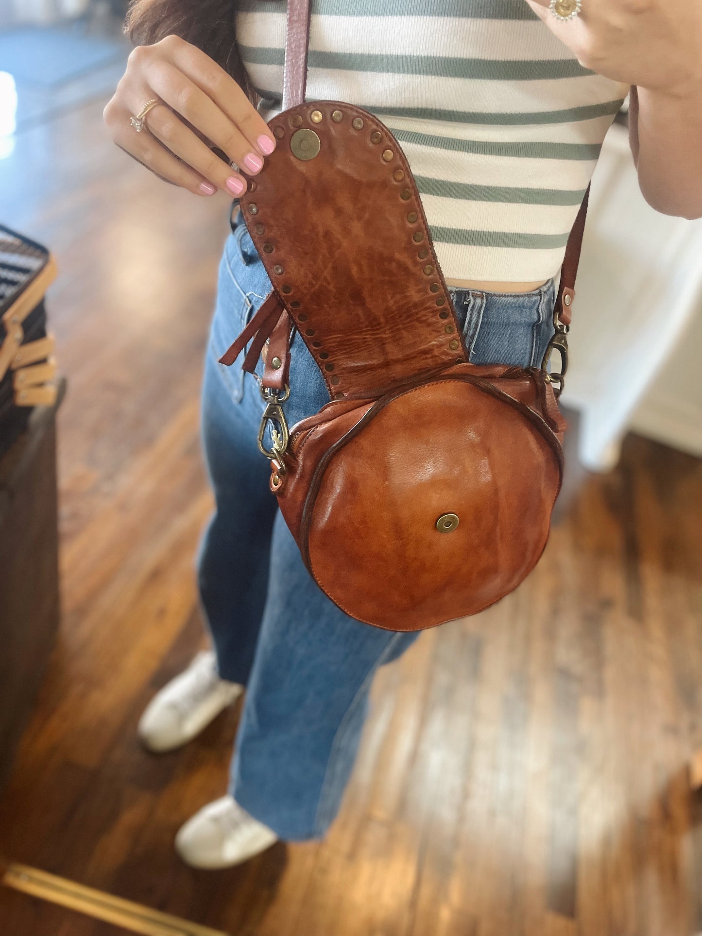 The Pioneer Canteen Leather Bag