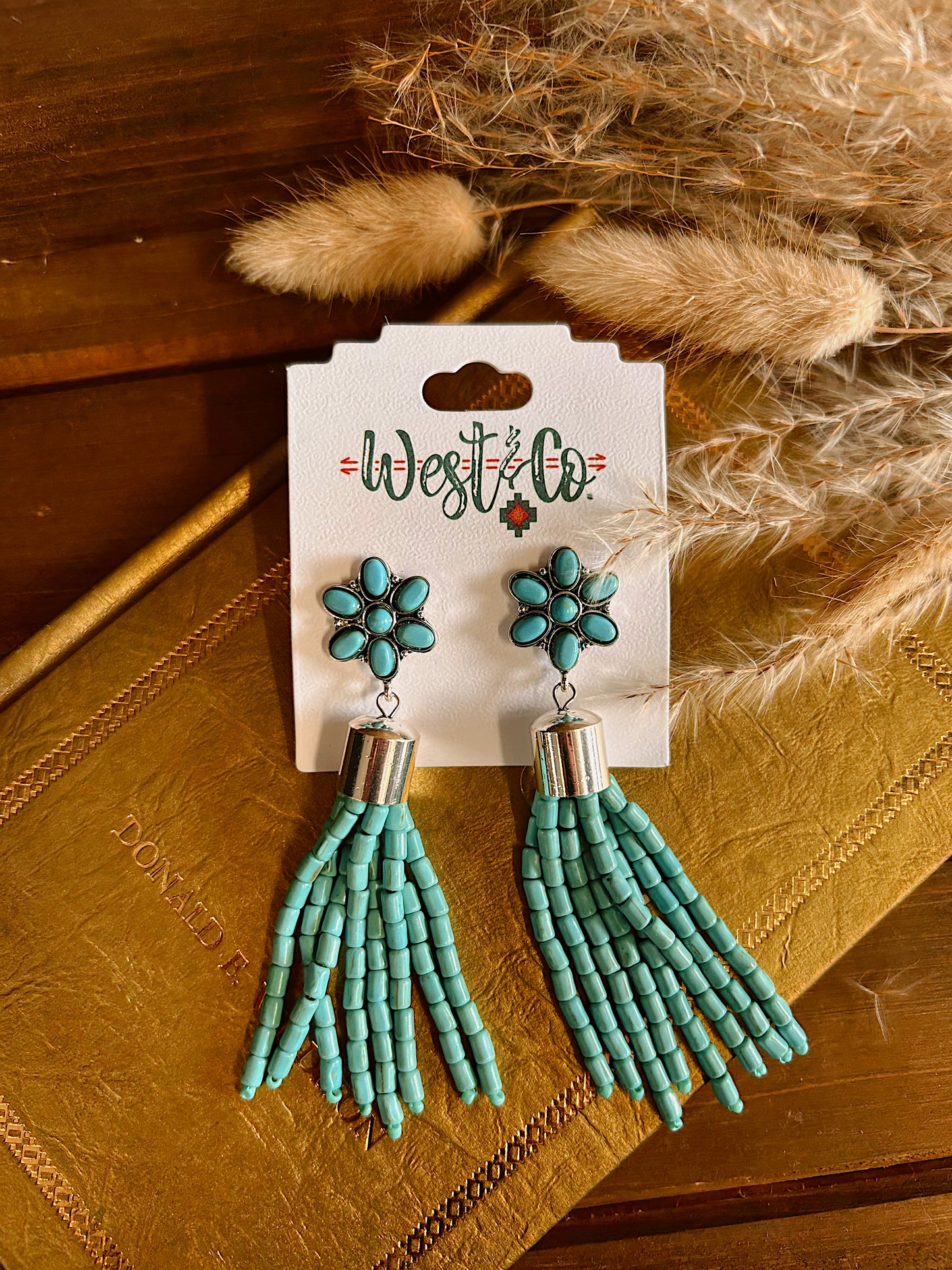The Chey Dangle Earrings