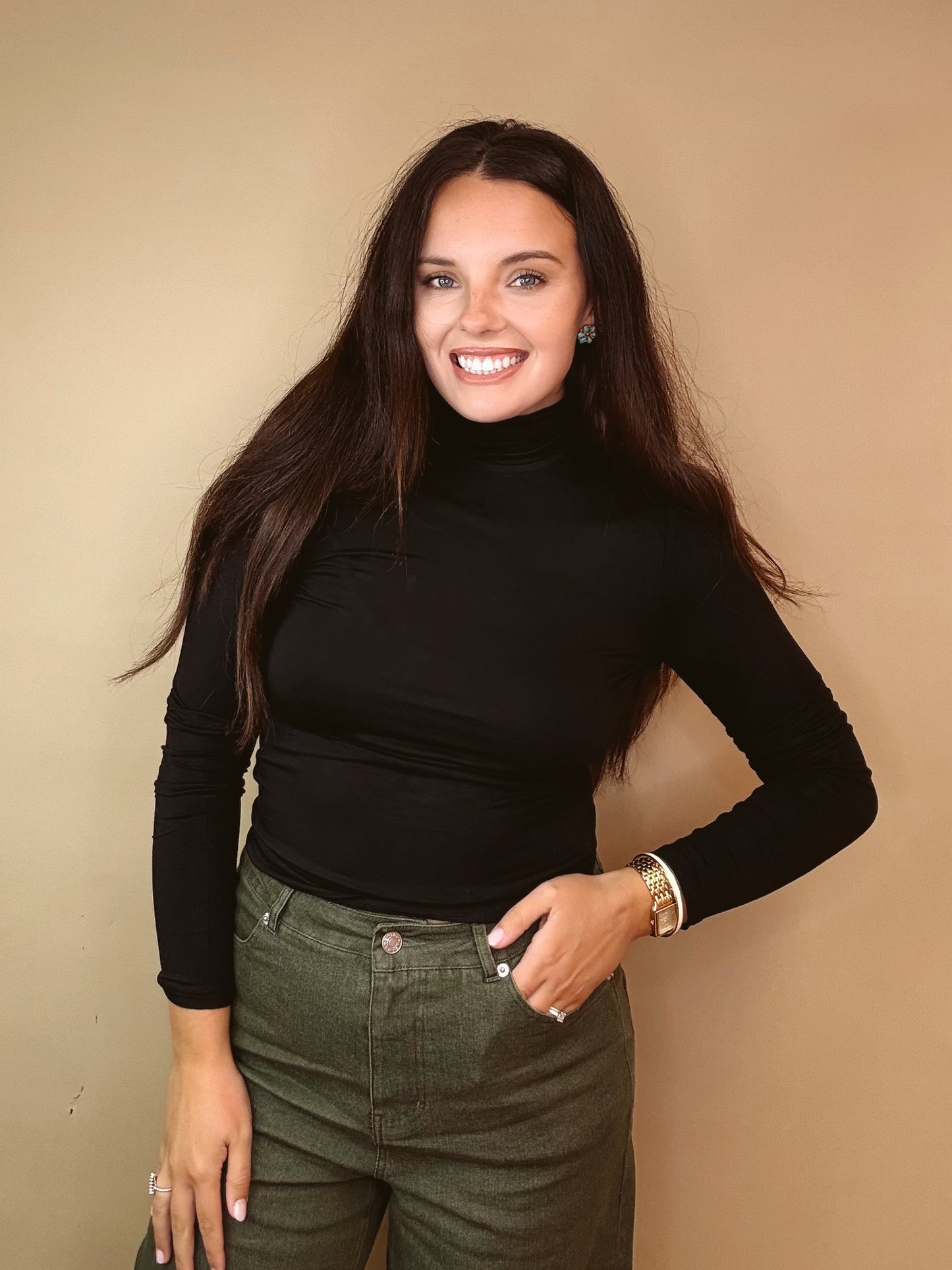 The Sleek Essential Top