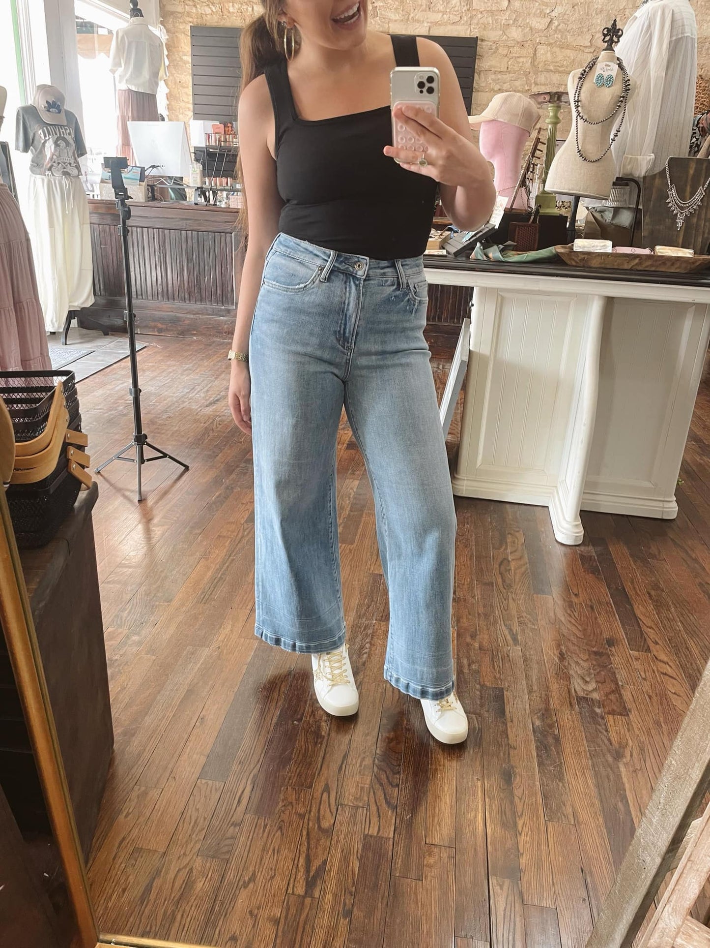 The Tulsa Wide Leg Jeans