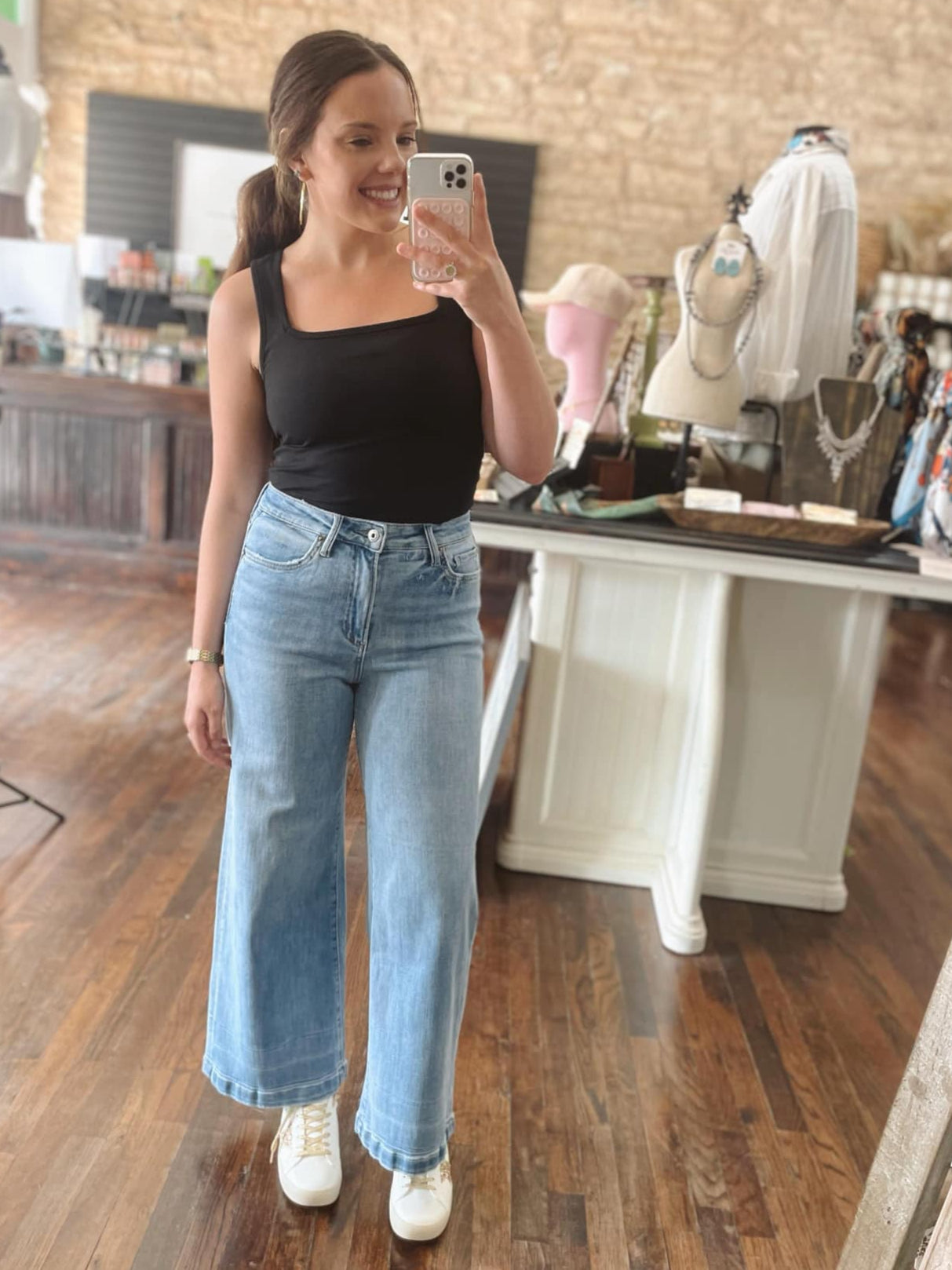 The Tulsa Wide Leg Jeans
