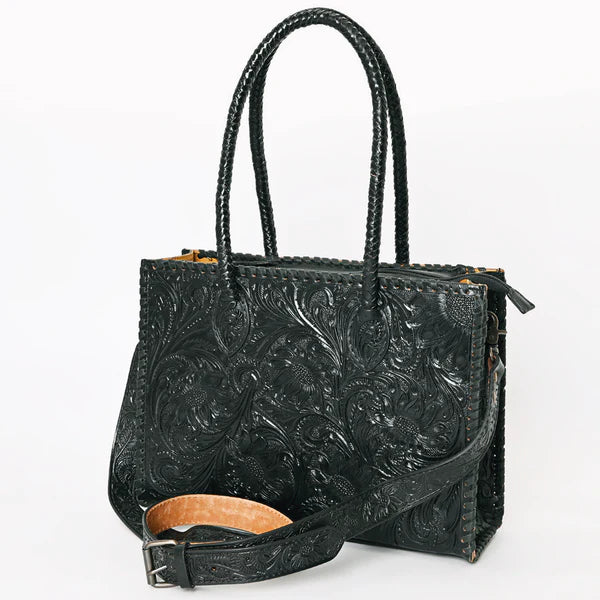 The Makenna Leather Purse