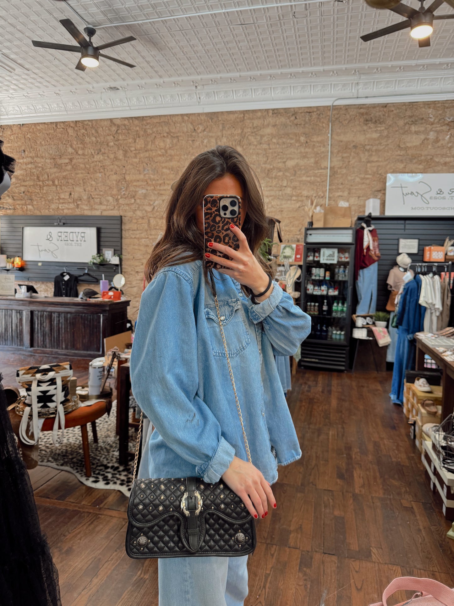 The Backroad Beauty Purse