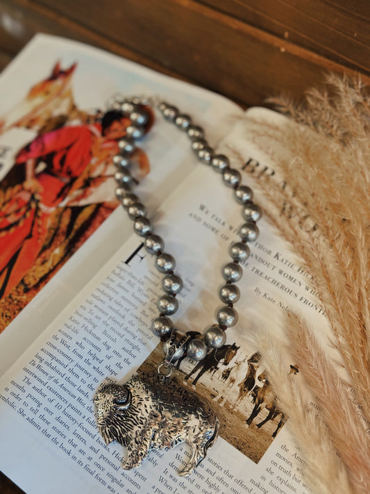 The Bison Ridge Necklace
