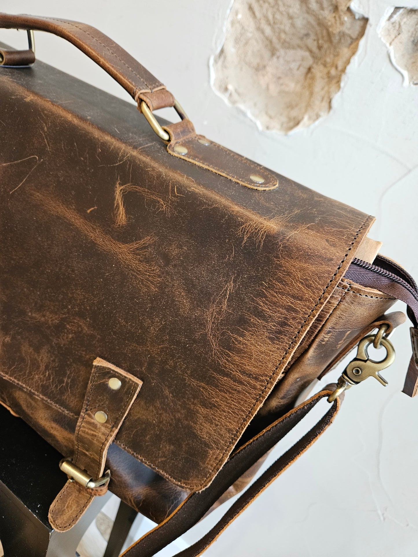 The Vinnie Leather Bag