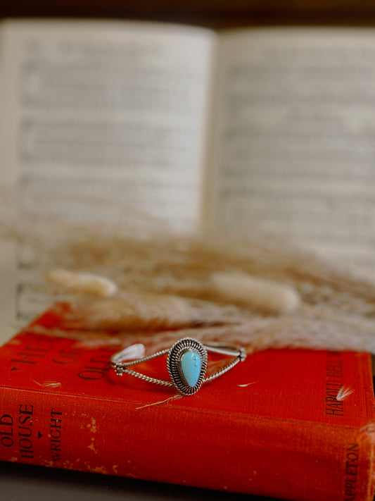 The Flatland Cuff