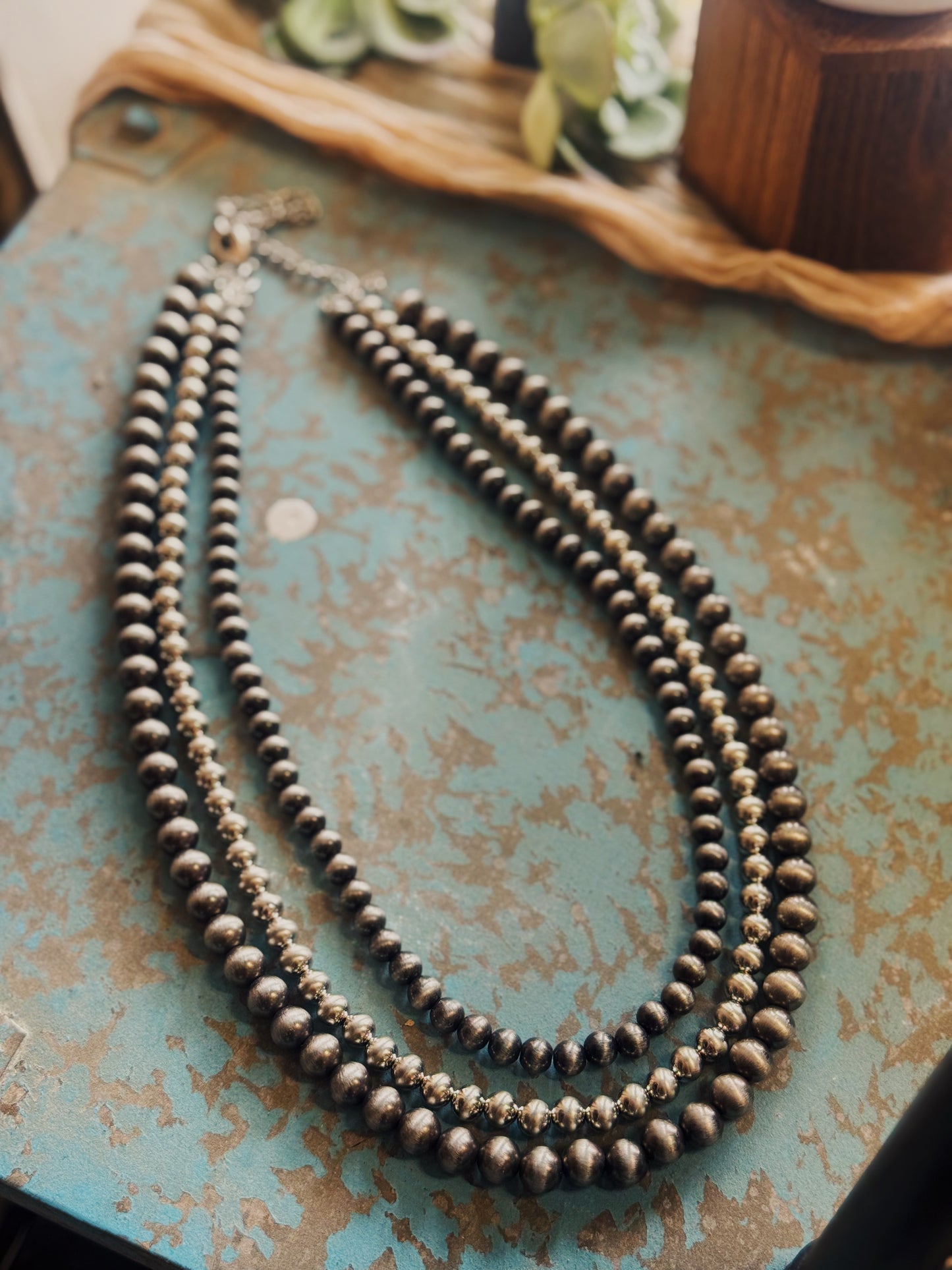 The Dolly Gaze Beaded Necklace
