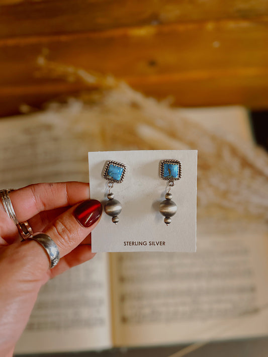 Dakota Pearl Earrings