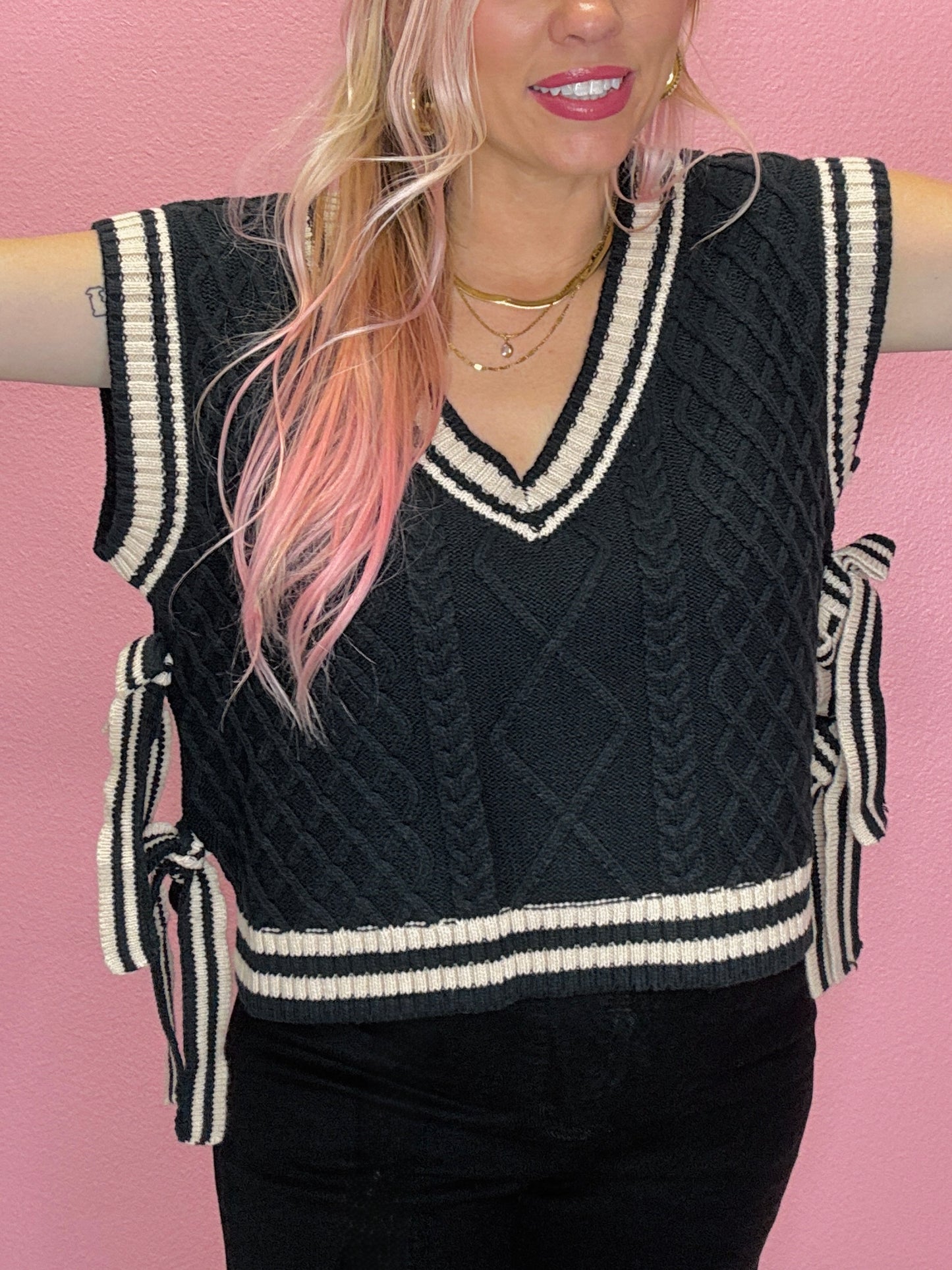 The Bow Down Cutie Knit Vest