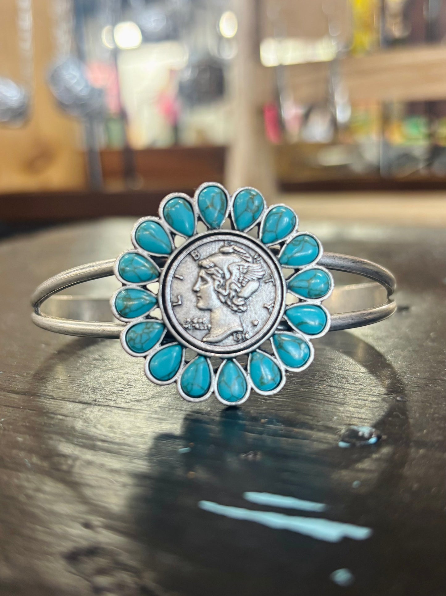 The Mesa Muse Cuff