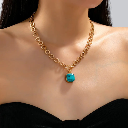 Medallion Moments Necklace