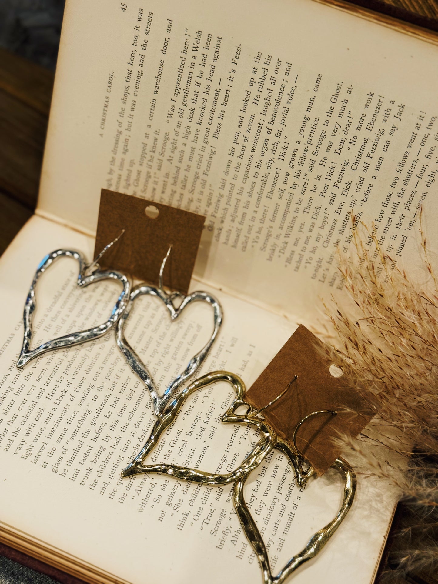 Twist Of Heart Earrings