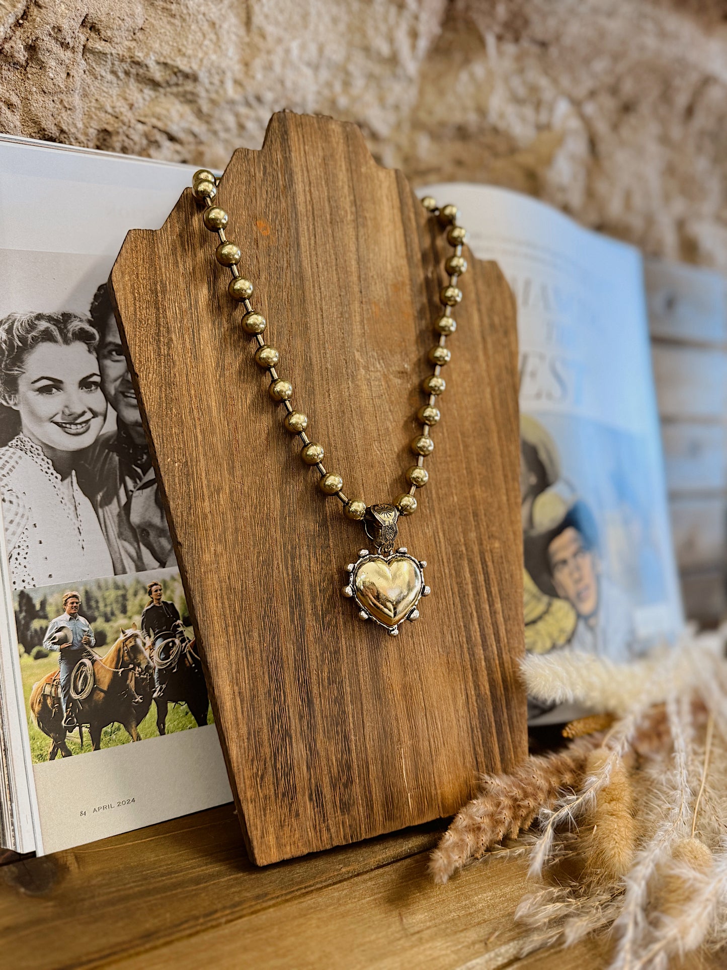 The Sweetheart Rebel Necklace