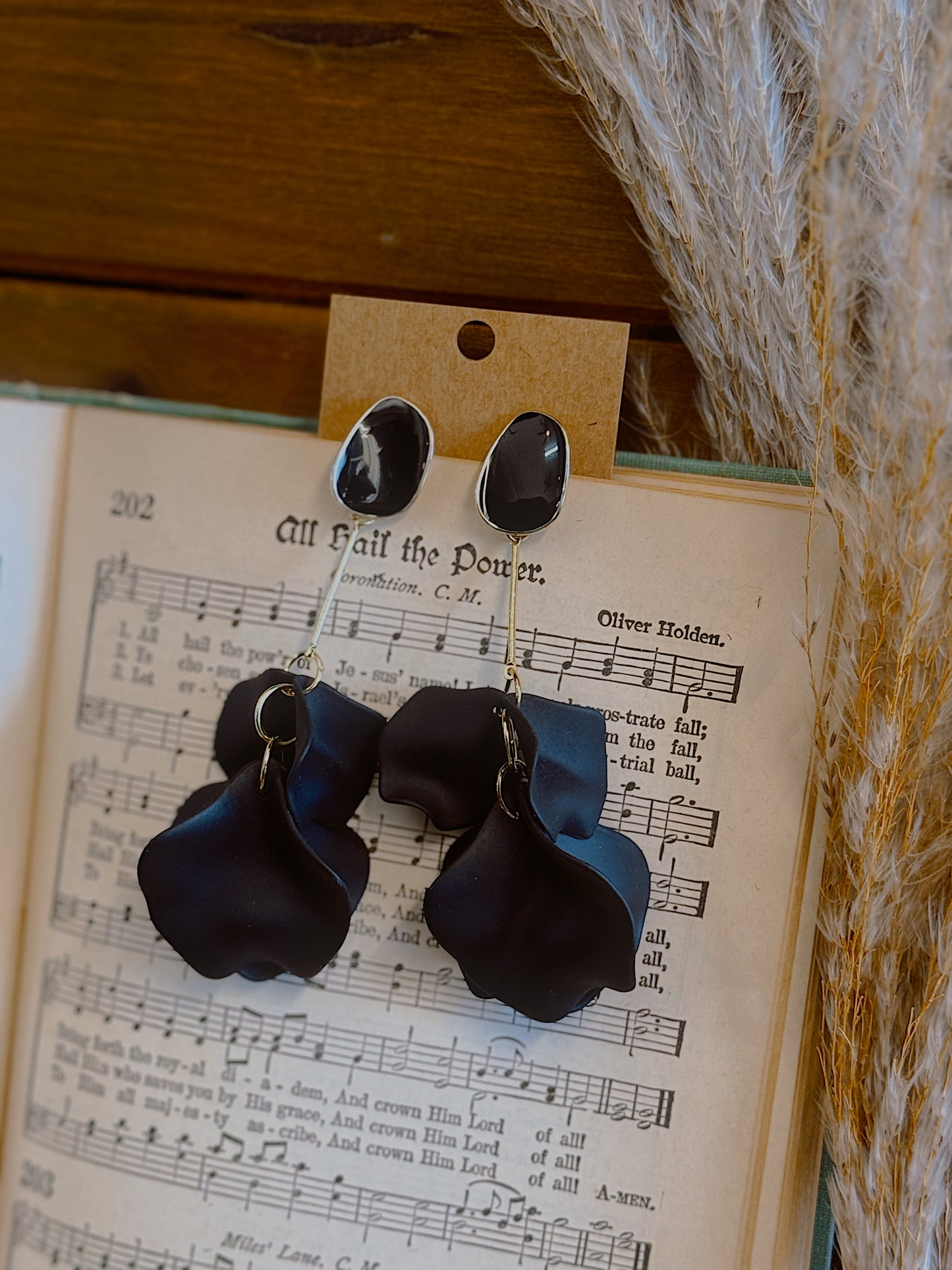 Pretty Petal Earrings
