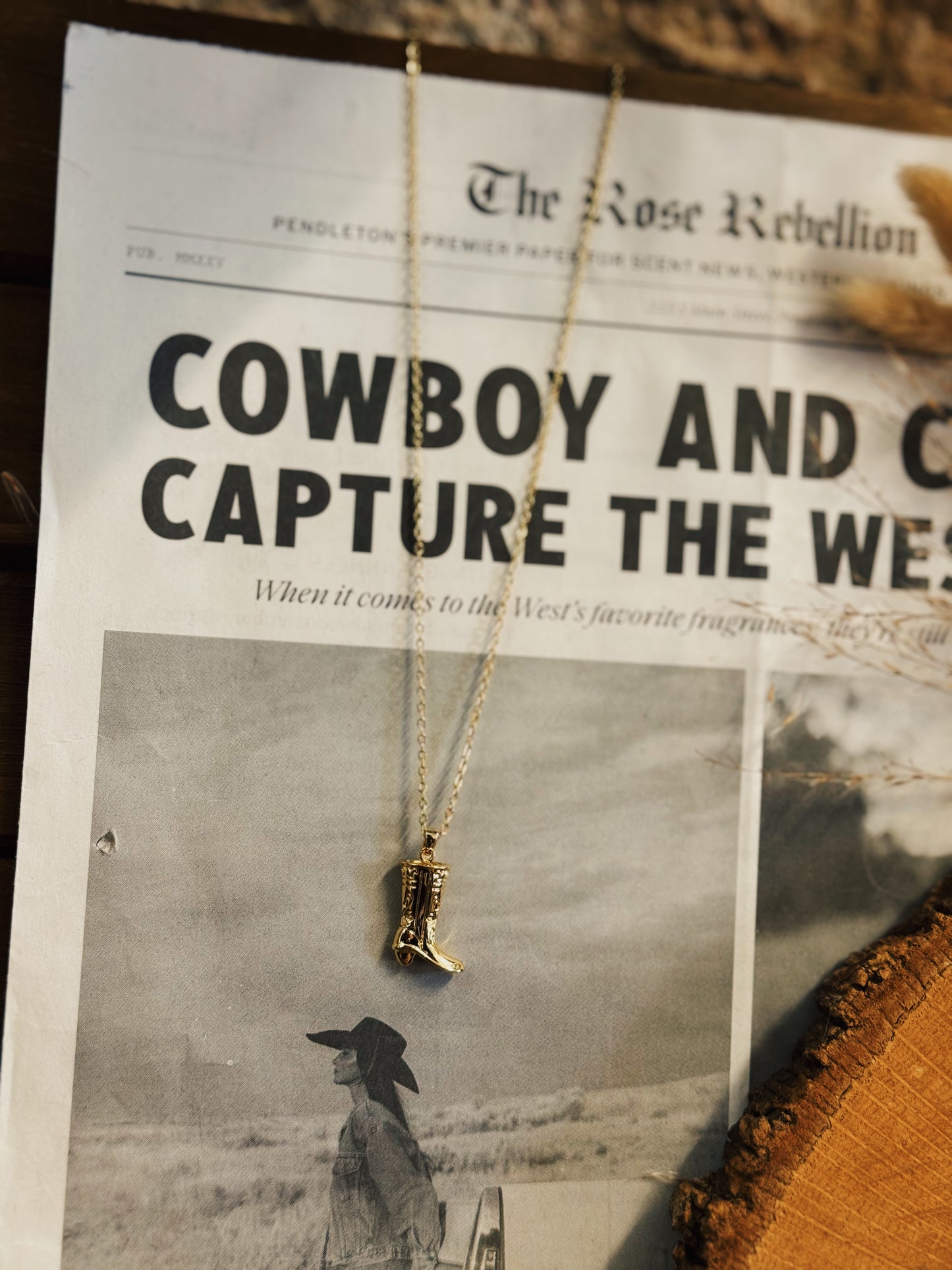 The Boot Stitch Necklace