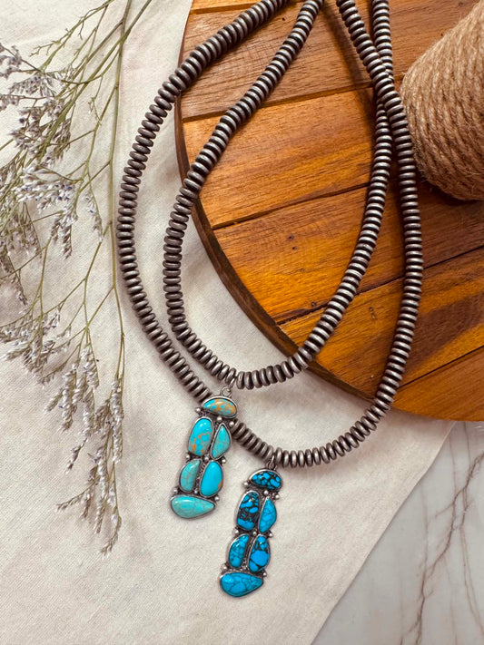 The Stone Clustered Necklace