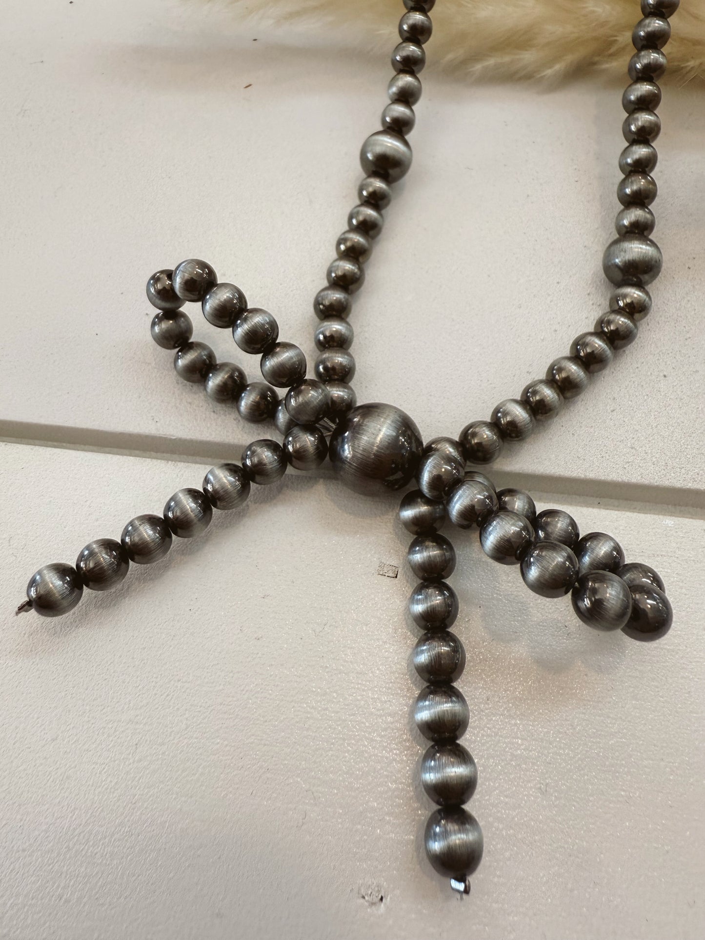 The Pearl Ribbon Beaded Necklace