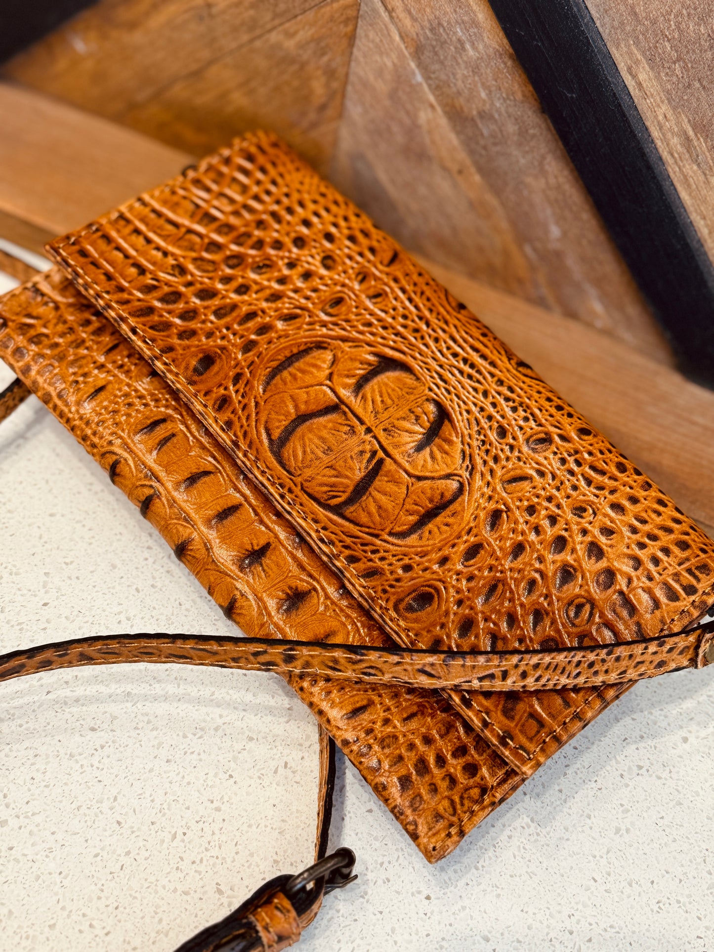 The Sawyer Leather Crossbody