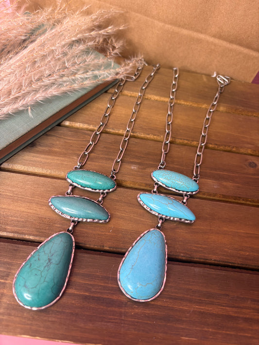 The Amara Stone Necklace