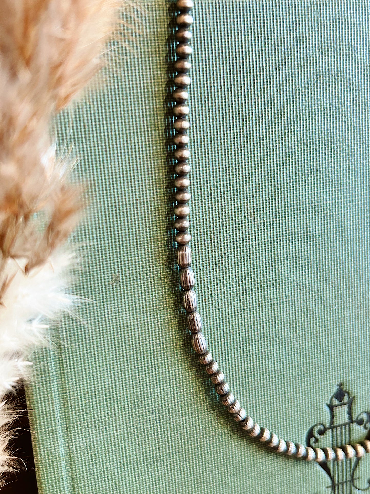 Desert 18" Navajo Pearls