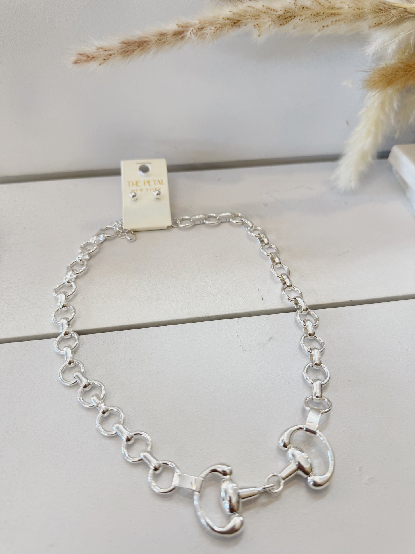Classic Horsebit Link Necklace